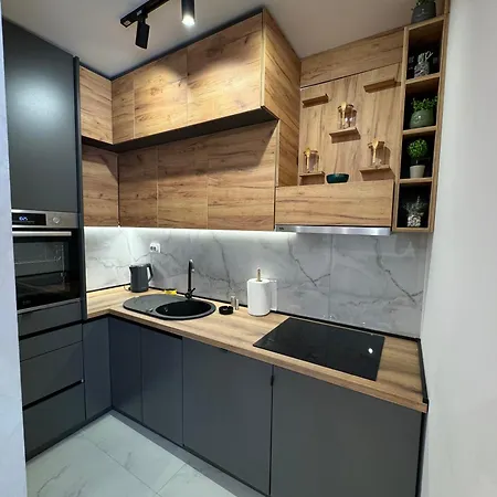 アパート Premium Deny